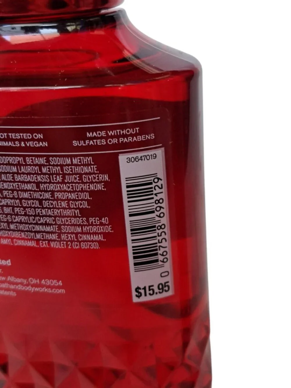 Bath & Body Works Winter Candy Apple 10 oz Body Wash With Pro Vitamin B5 + Aloe.